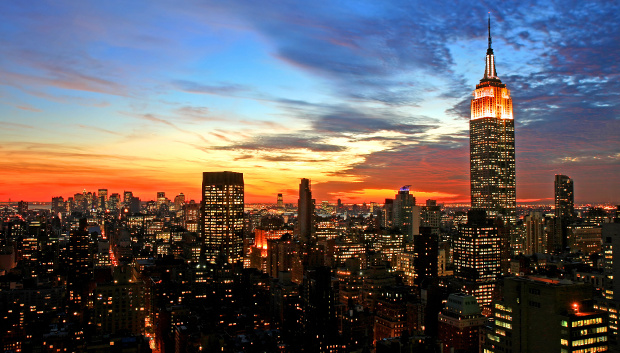 How To Beat The Empire State Building Crowds Go At Night Julian Tours